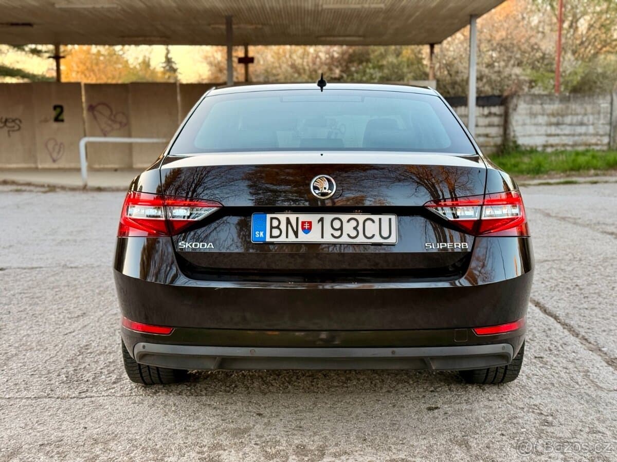 2016 Škoda SUPERB - 4