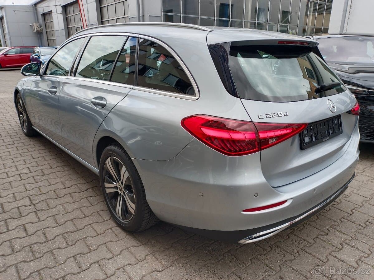 2022 Mercedes-Benz OSTATNÍ - 4