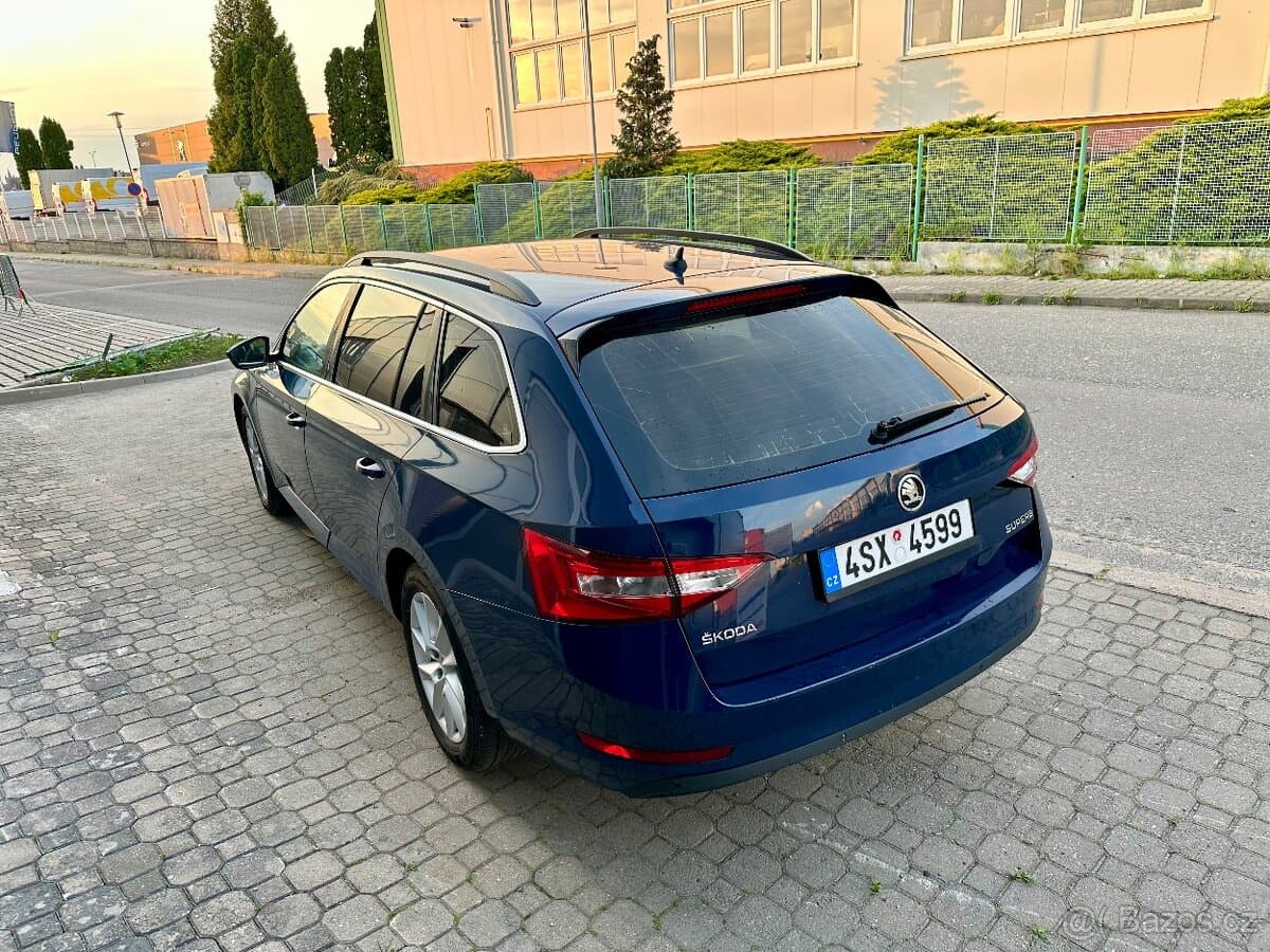 2016 Škoda SUPERB - 4