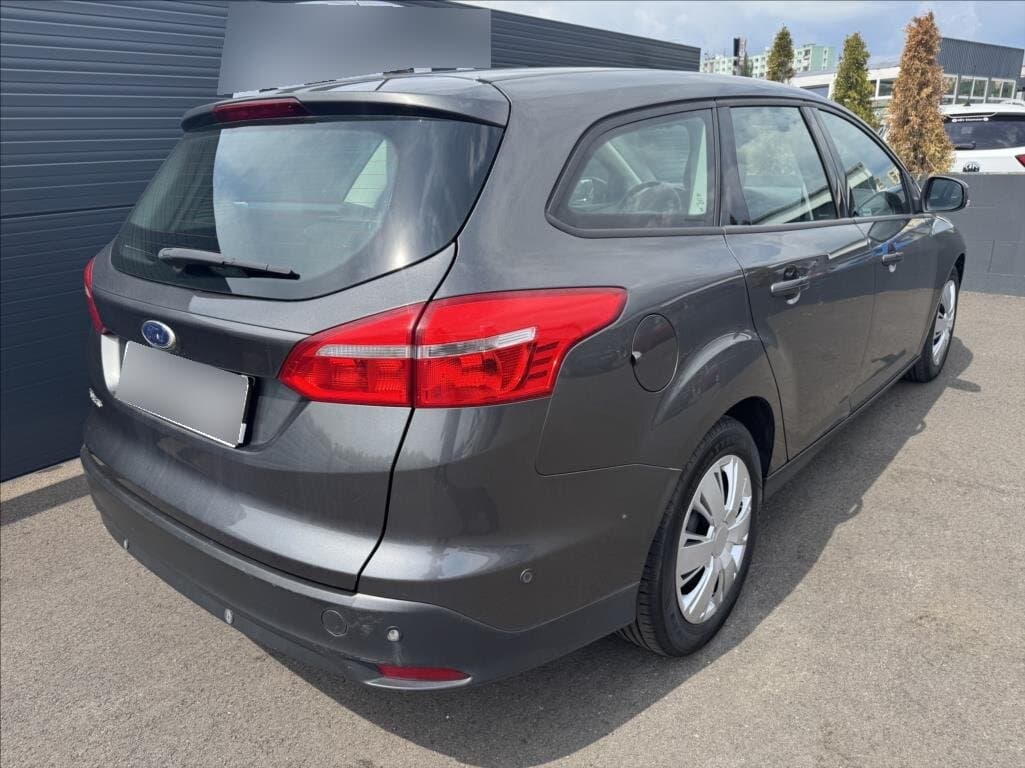 2017 Ford FOCUS - 4