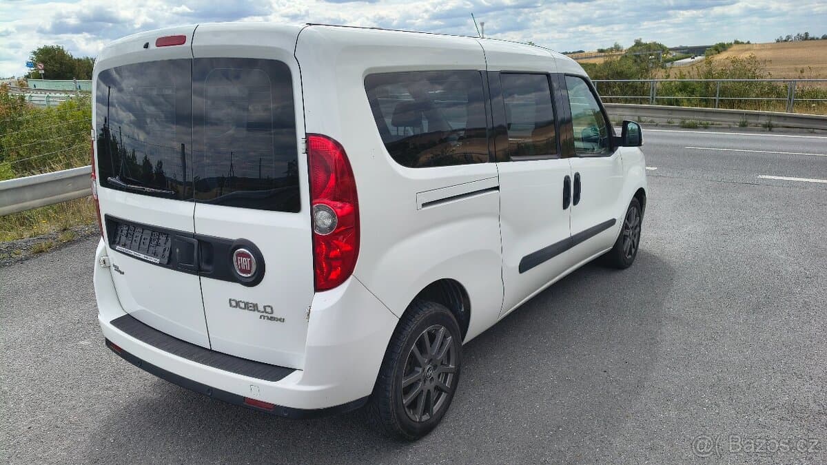 2015 Fiat DOBLO - 4