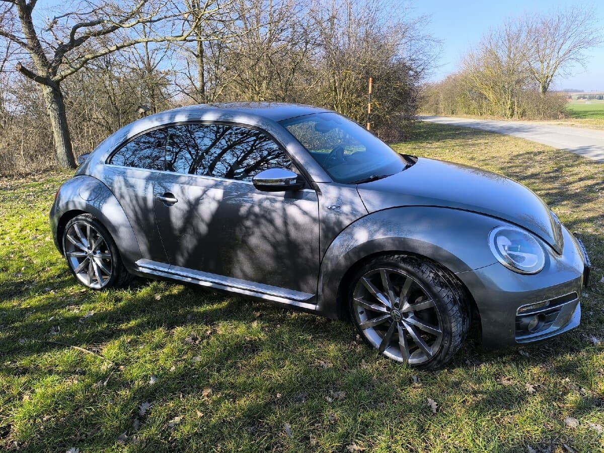 2016 Volkswagen BEETLE - 4