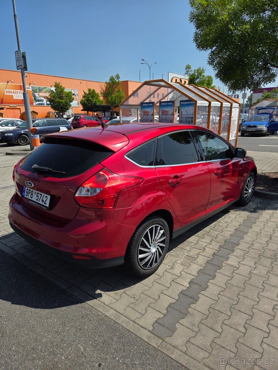 2012 Ford FOCUS - 4
