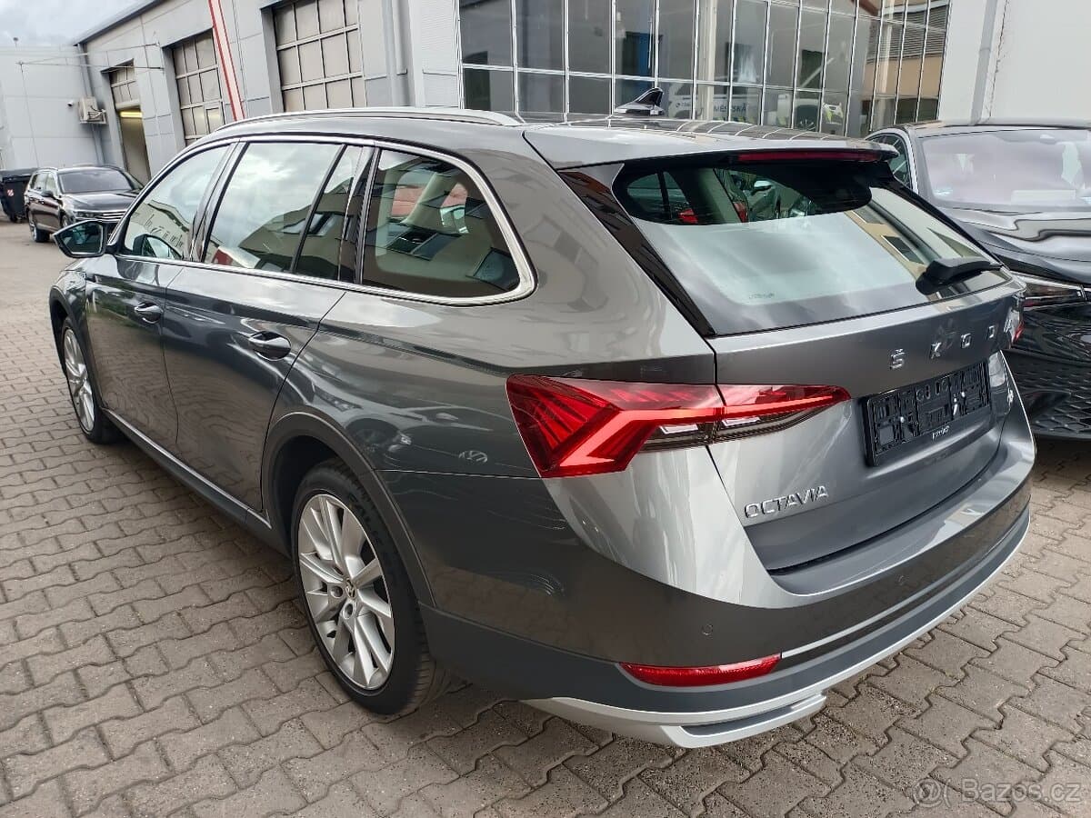 2022 Škoda OCTAVIA - 4