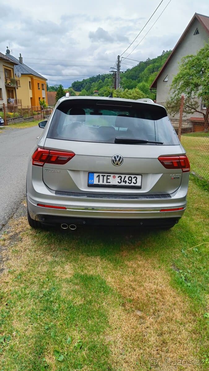 2017 Volkswagen TIGUAN - 4