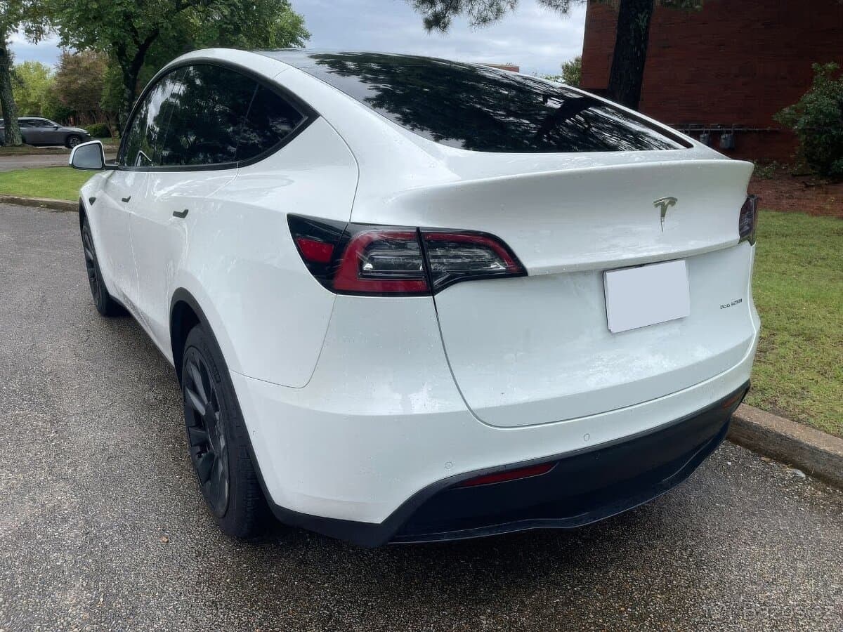 2020 Tesla MODEL Y - 4