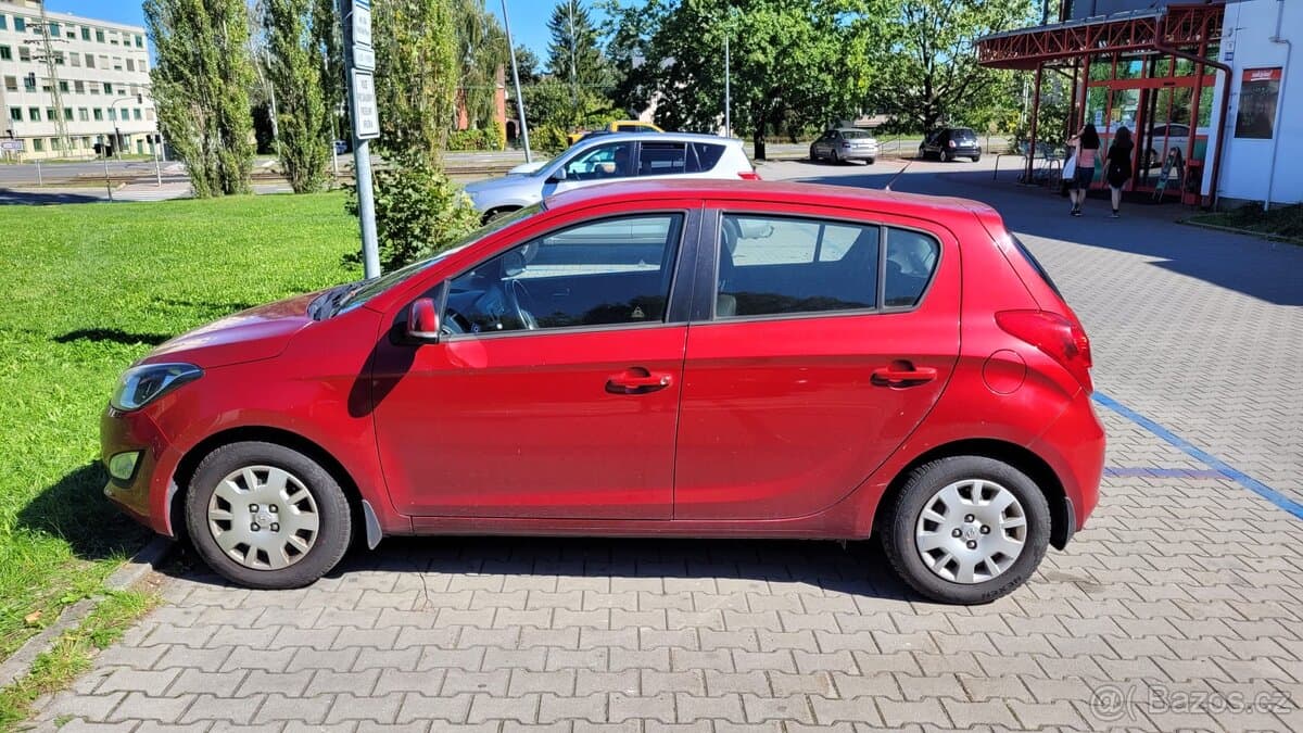 2014 Hyundai i20 - 4