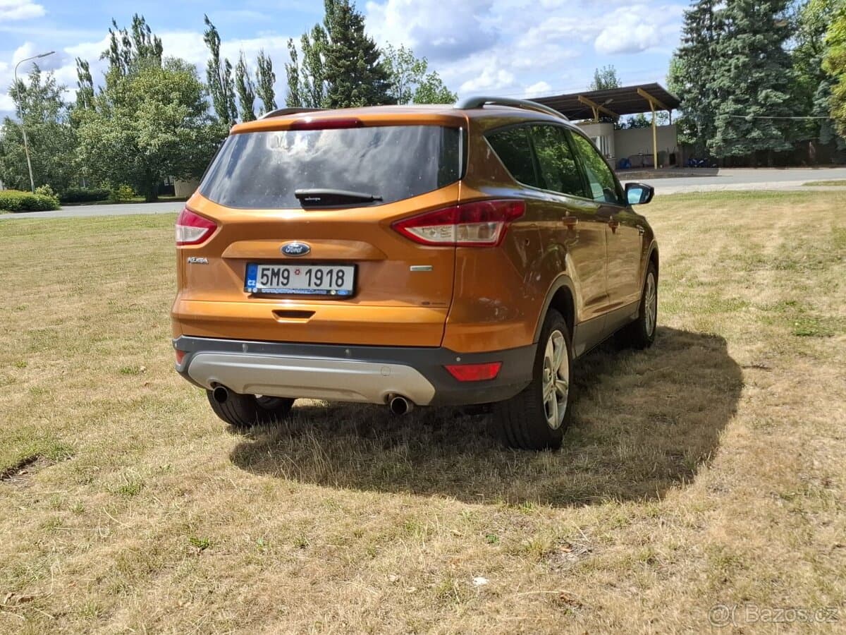 2016 Ford KUGA - 4