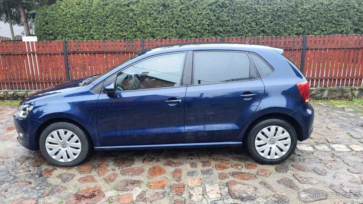 2011 Volkswagen POLO - 4