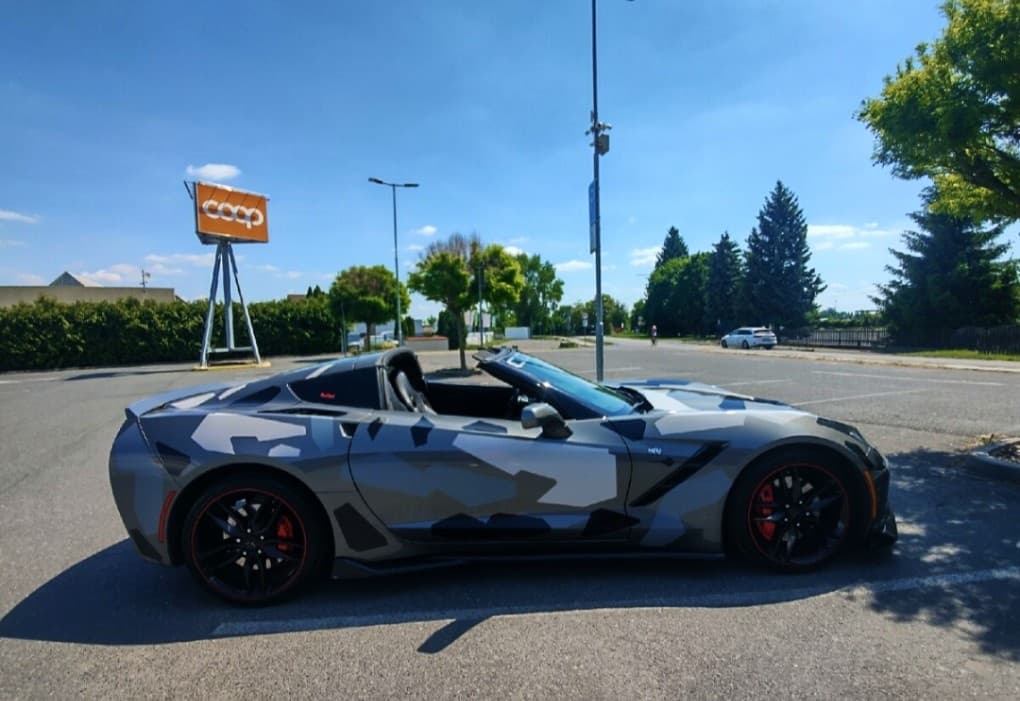 2016 Chevrolet CORVETTE - 4