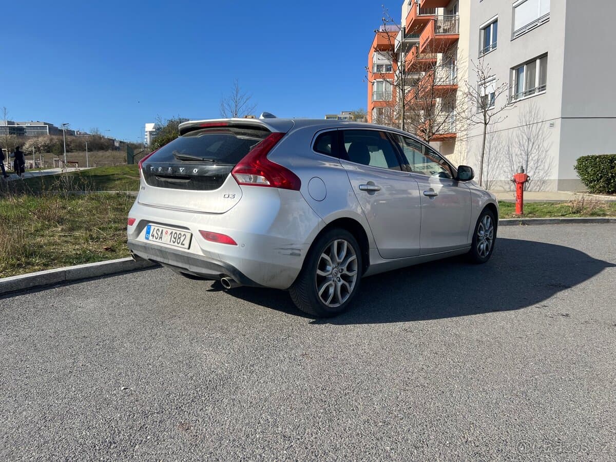 2016 Volvo V40 - 4
