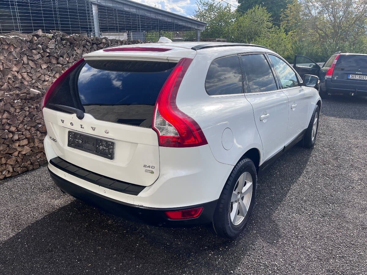 2010 Volvo XC60 - 5
