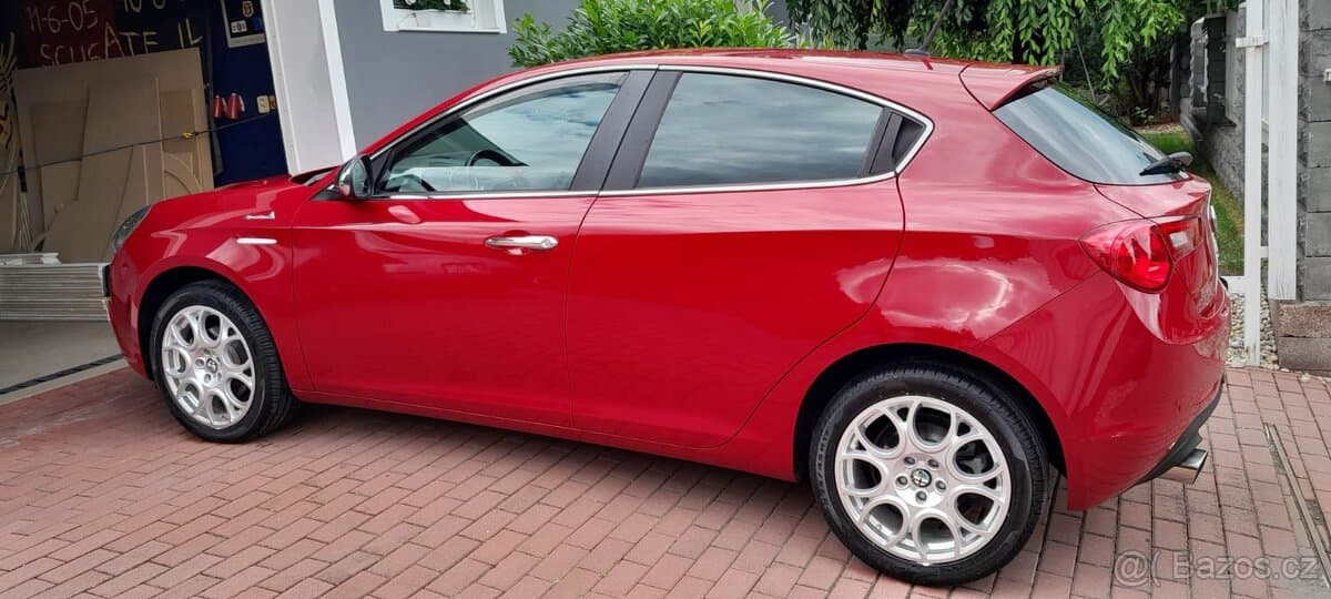 2015 Alfa Romeo GIULIETTA - 5