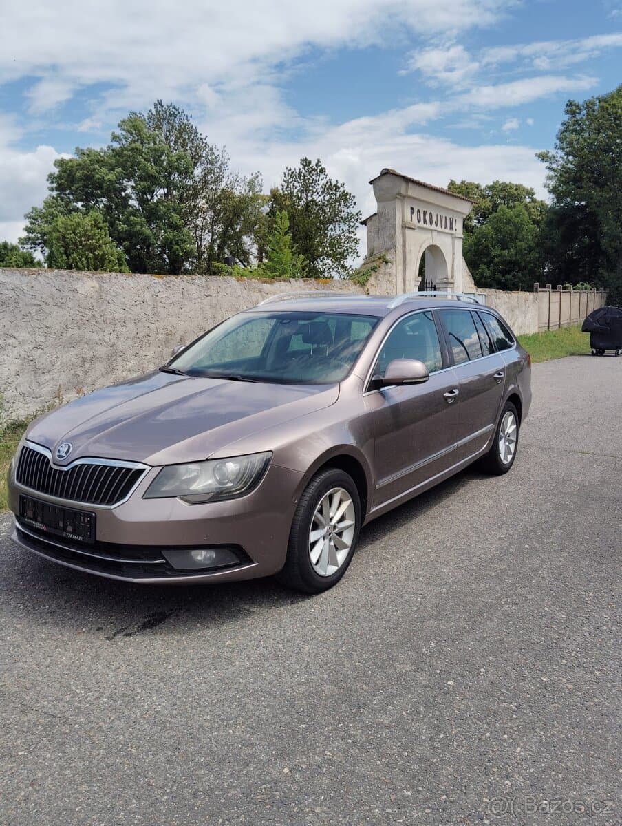 2015 Škoda SUPERB - 5