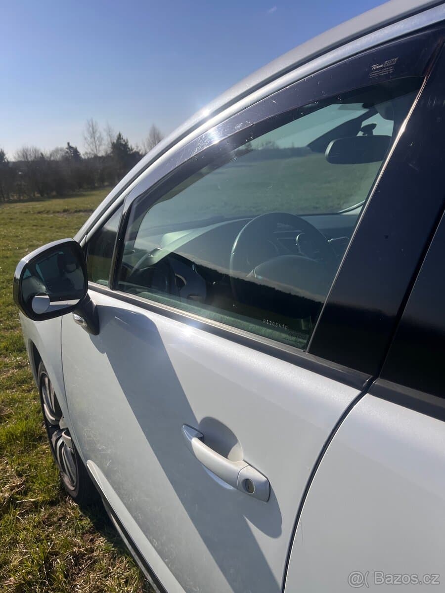 Peugeot 3008 - 5