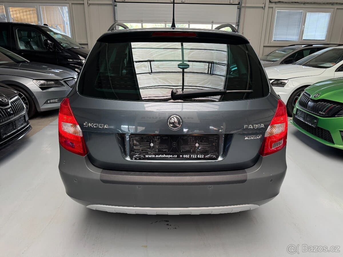2014 Škoda FABIA - 5