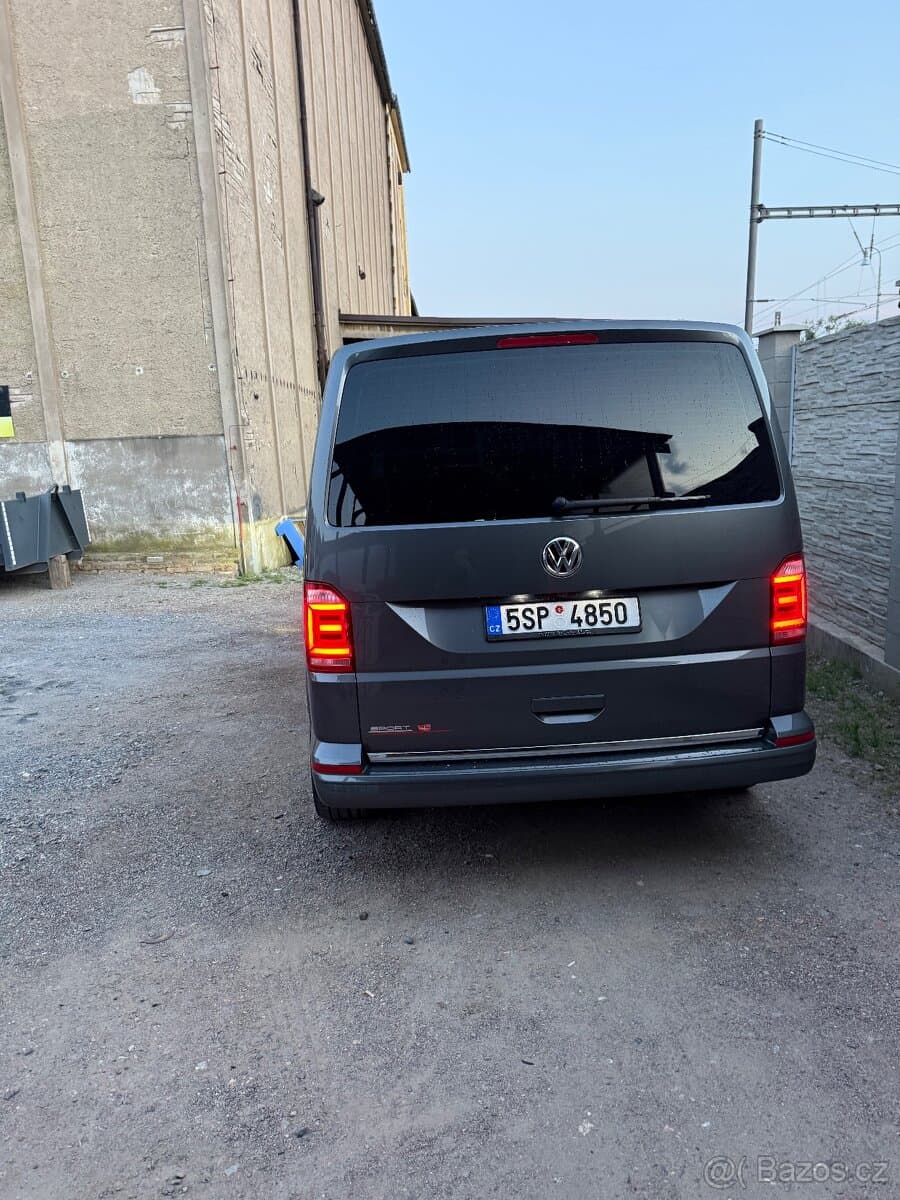 2017 Volkswagen MULTIVAN - 5