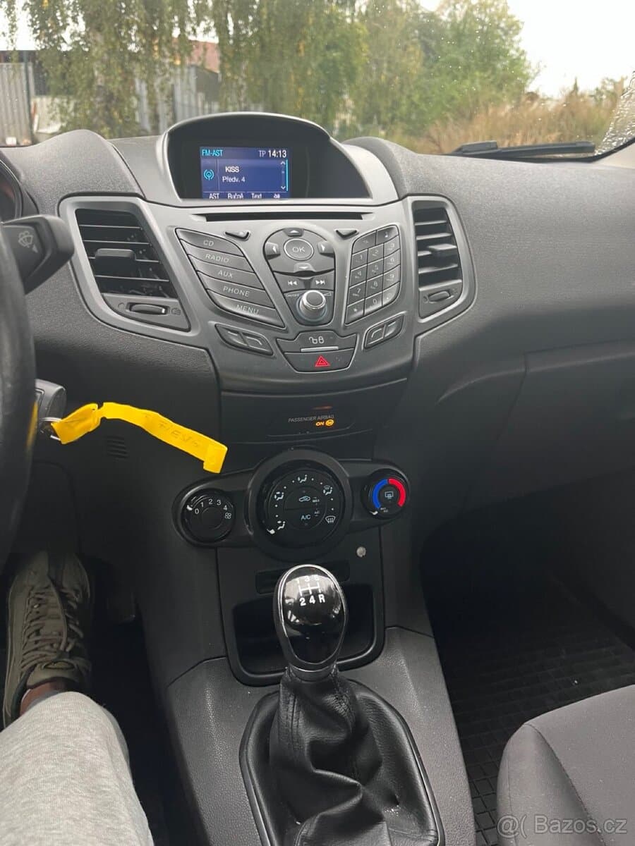 2017 Ford FIESTA - 5