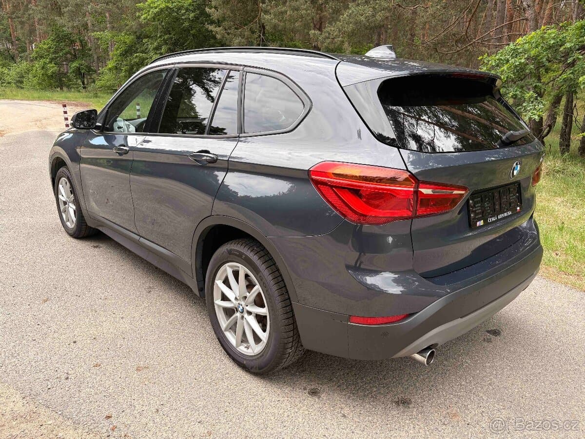 2016 BMW X1 - 5
