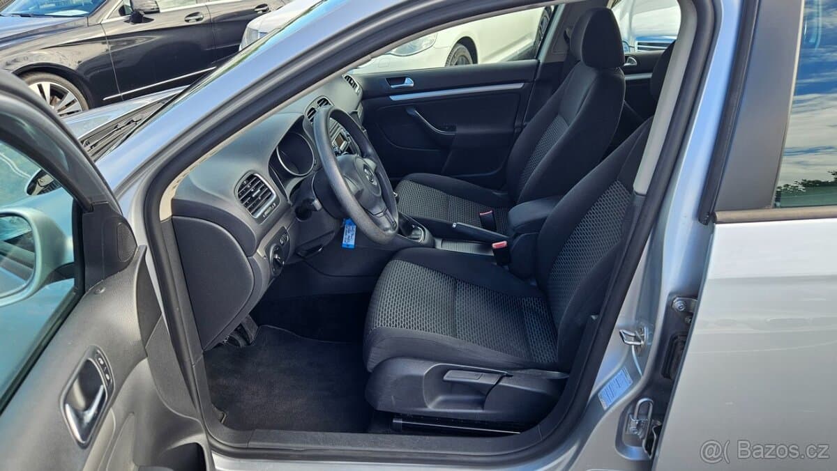 2011 Volkswagen GOLF - 5