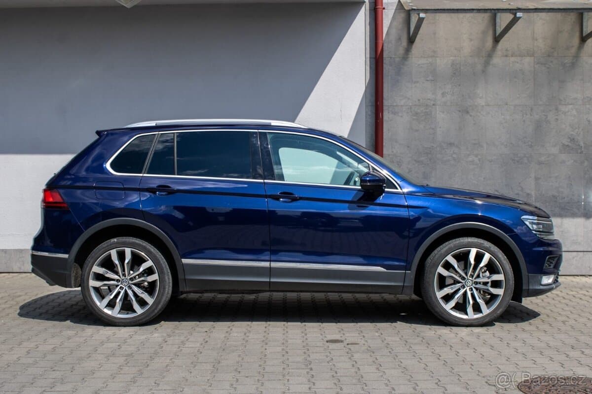 2017 Volkswagen TIGUAN - 5