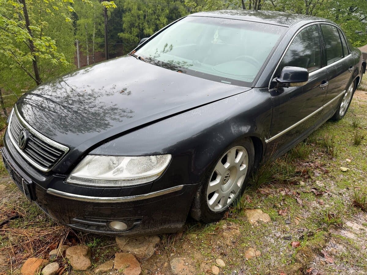 2004 Volkswagen PHAETON - 5