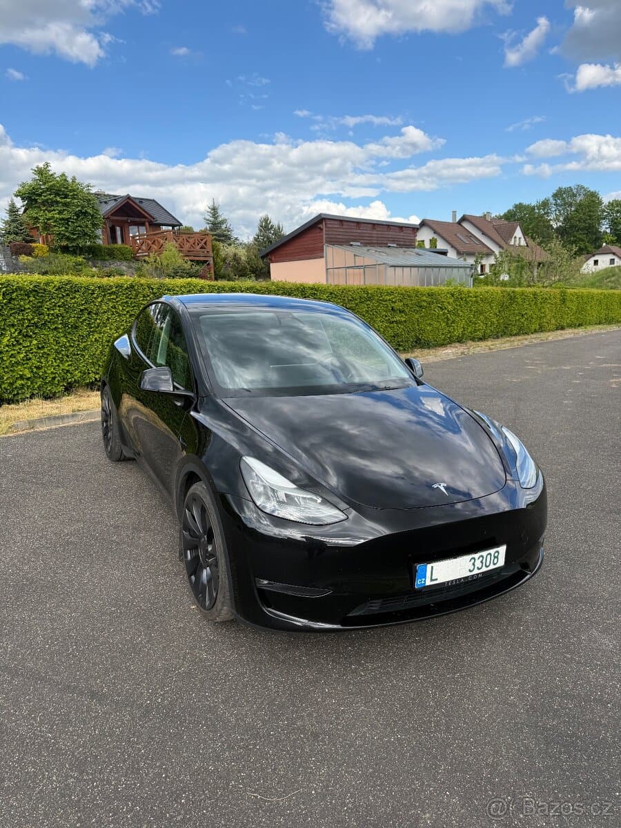 2023 Tesla MODEL Y - 5