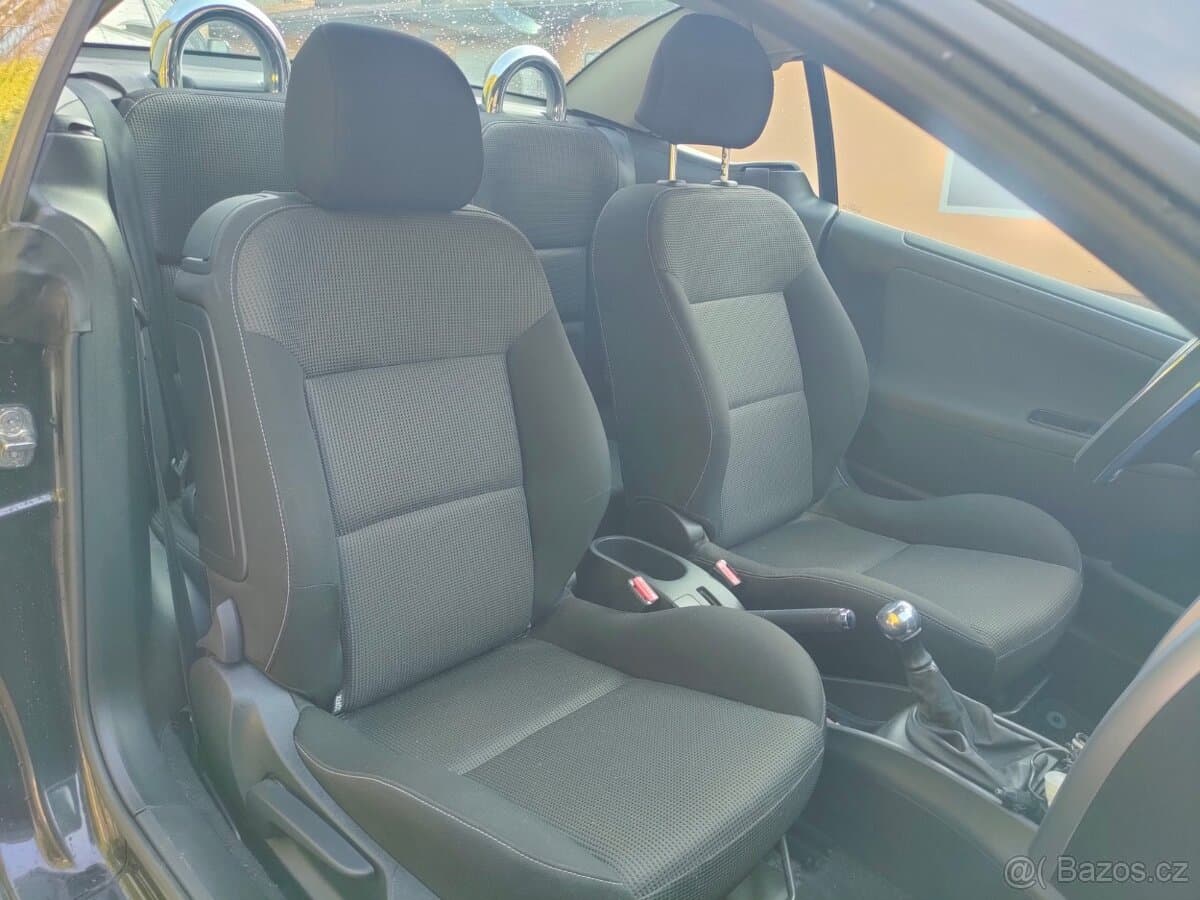 2009 Peugeot 207 - 5