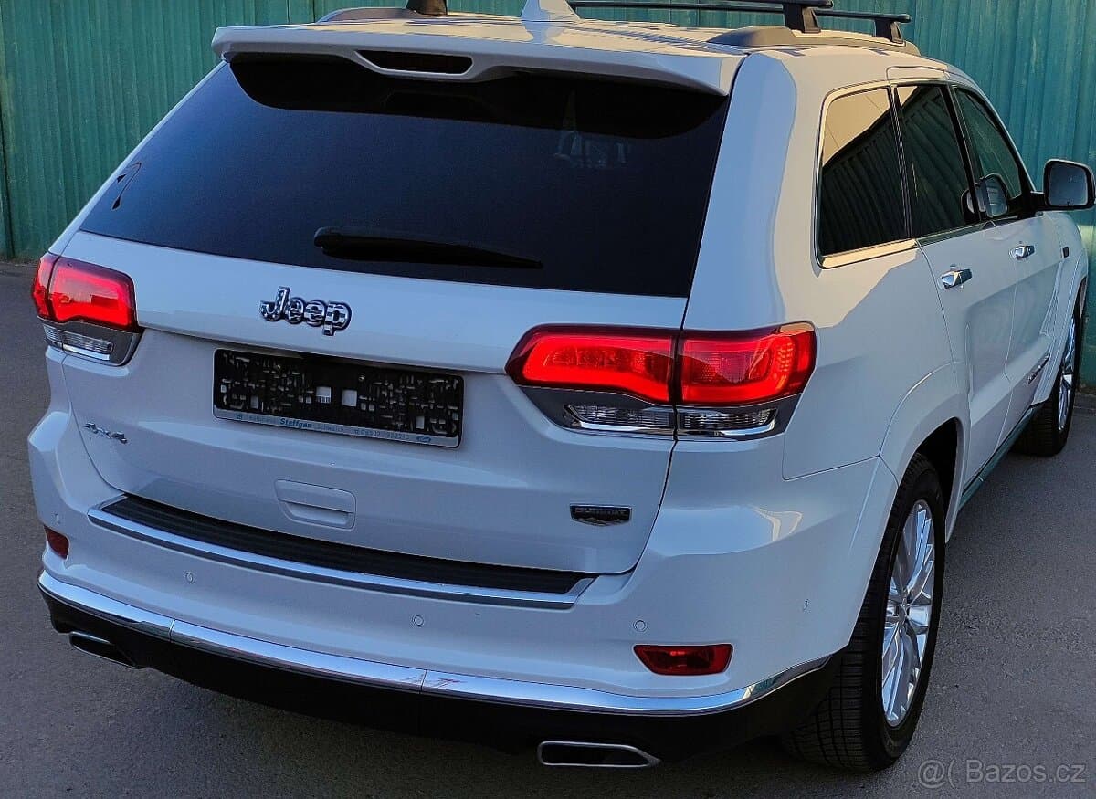 2018 Jeep CHEROKEE - 5