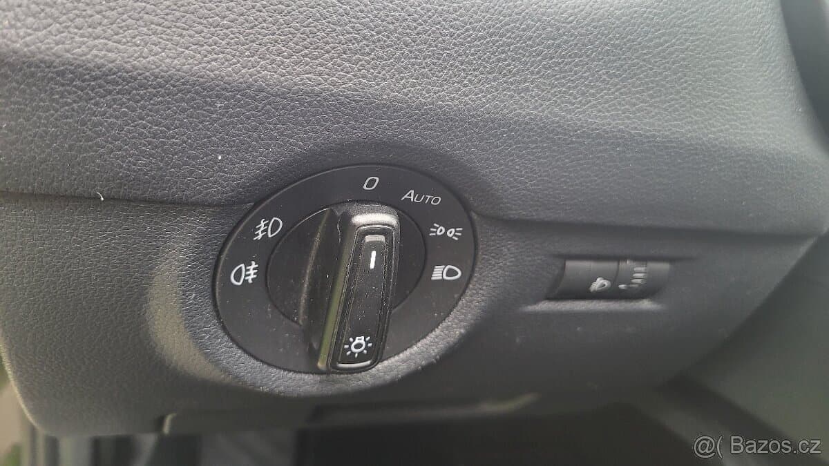 Škoda OCTAVIA - 5
