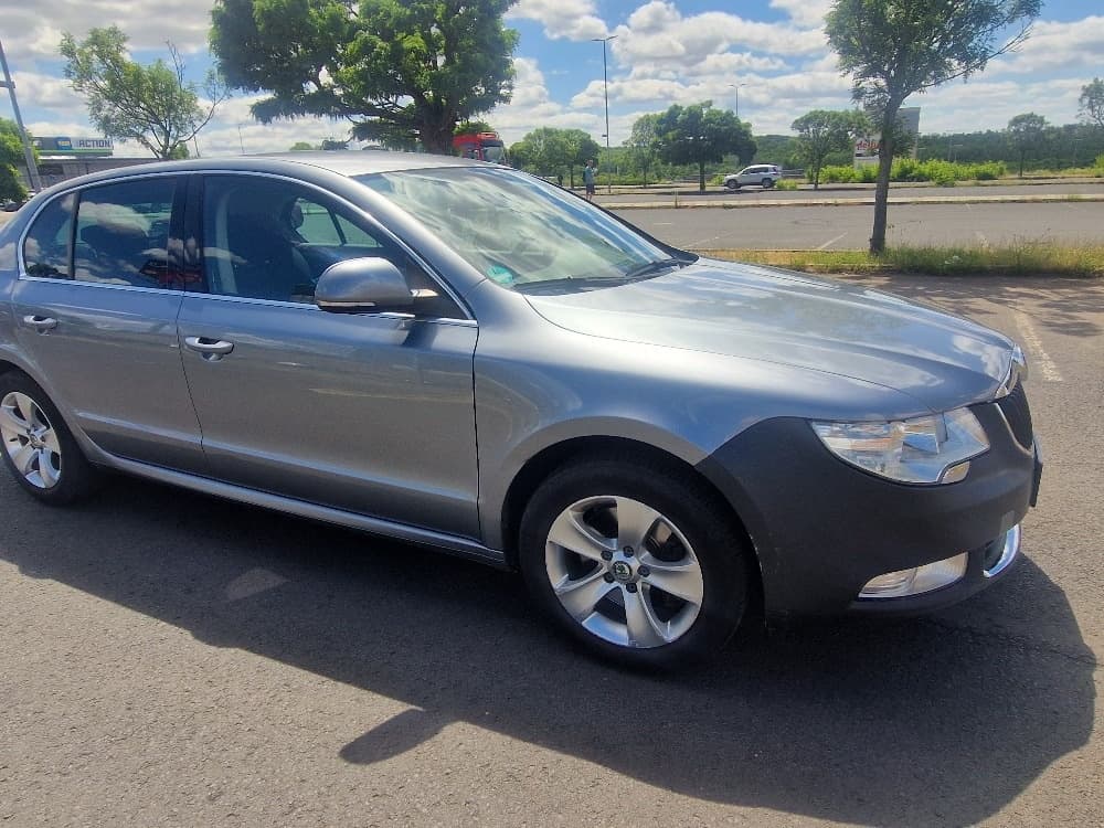 2010 Škoda SUPERB - 5