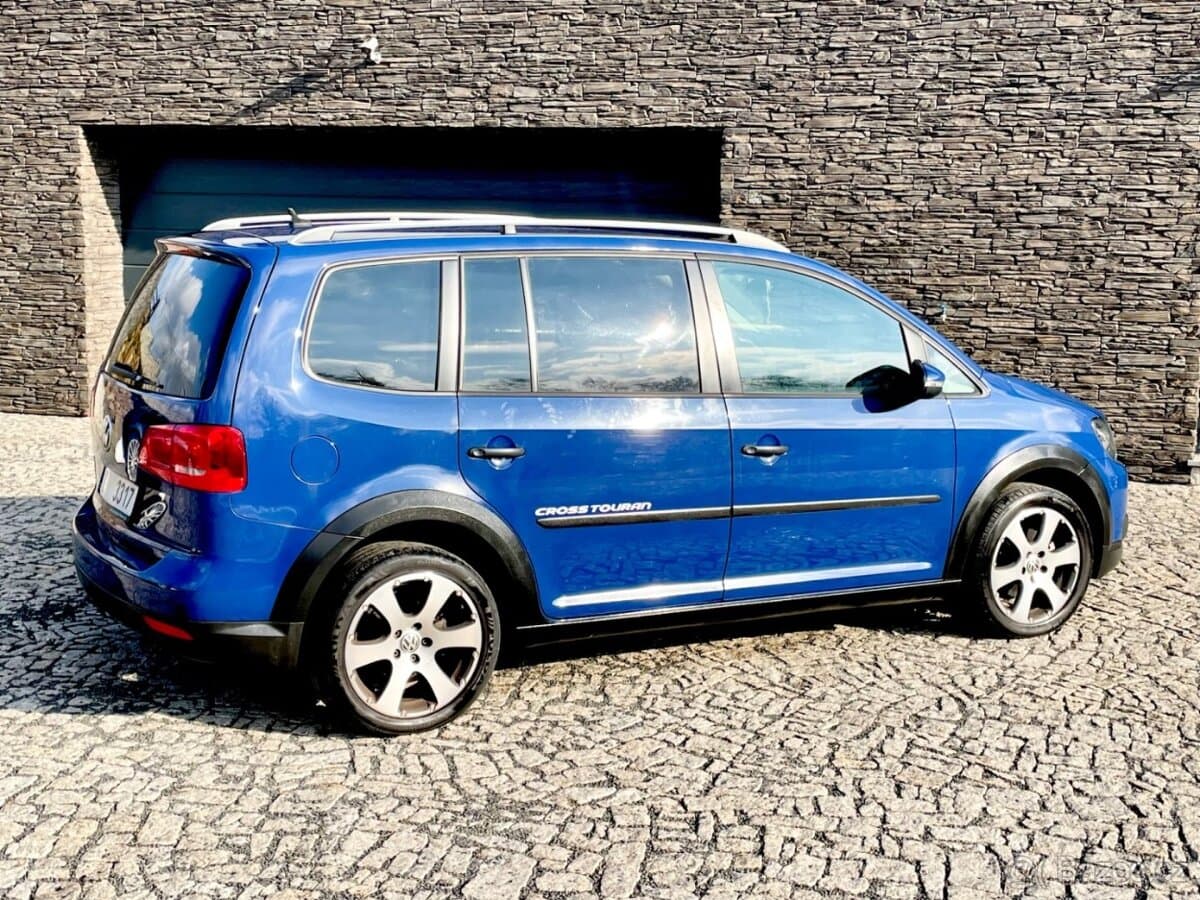 2011 Volkswagen TOURAN - 5