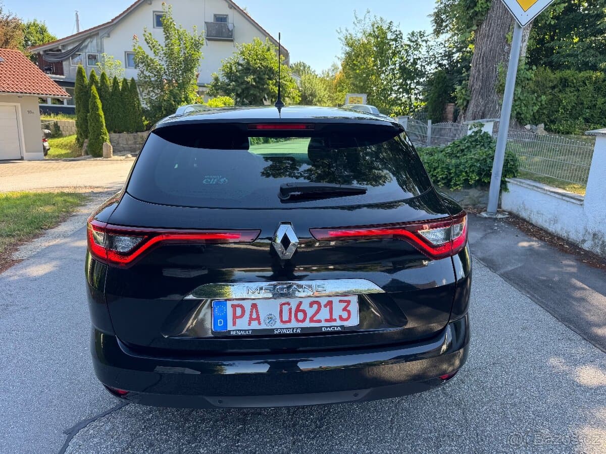 2019 Renault MEGANE - 5