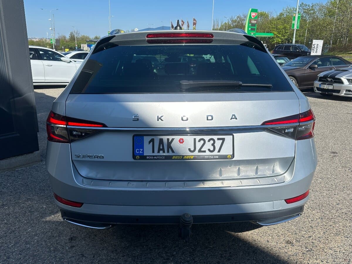 2022 Škoda SUPERB - 5