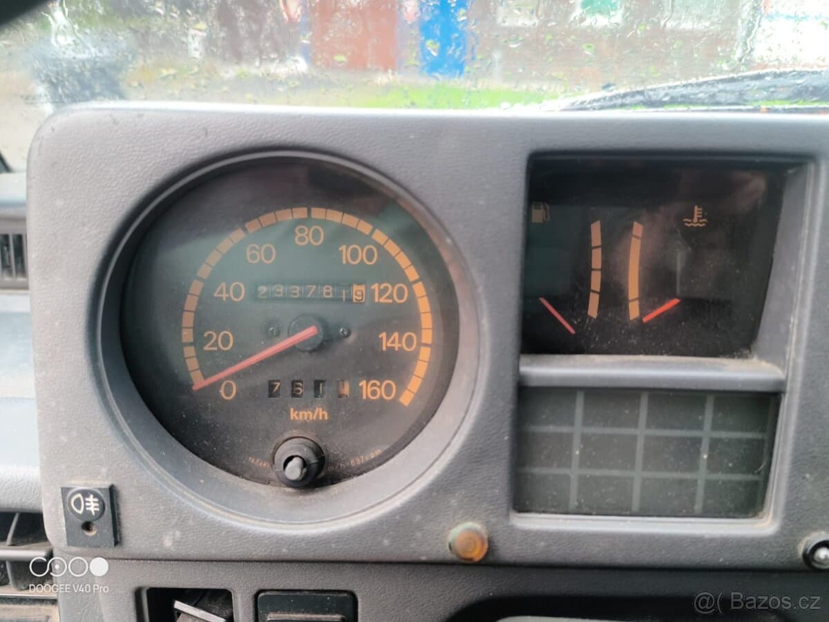 1982 Mitsubishi PAJERO - 5