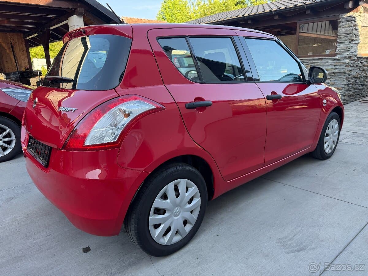2012 Suzuki SWIFT - 5