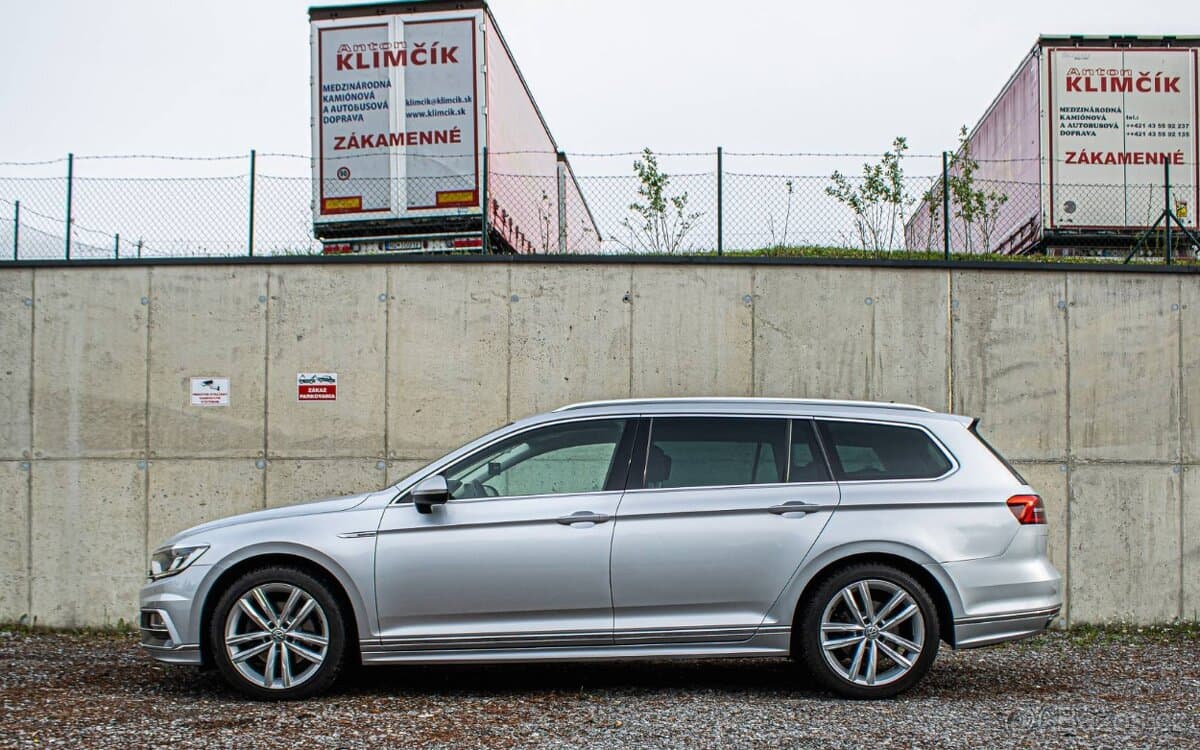 2018 Volkswagen PASSAT - 5
