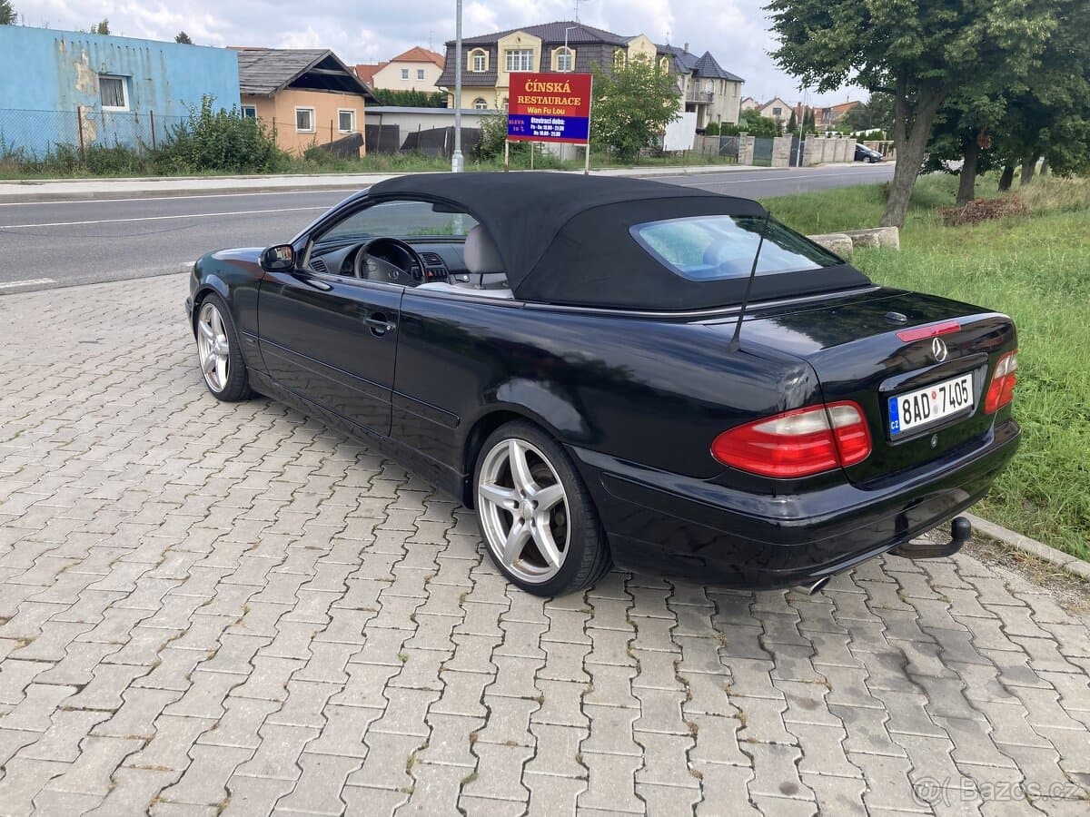 2002 Mercedes-Benz CLK - 5