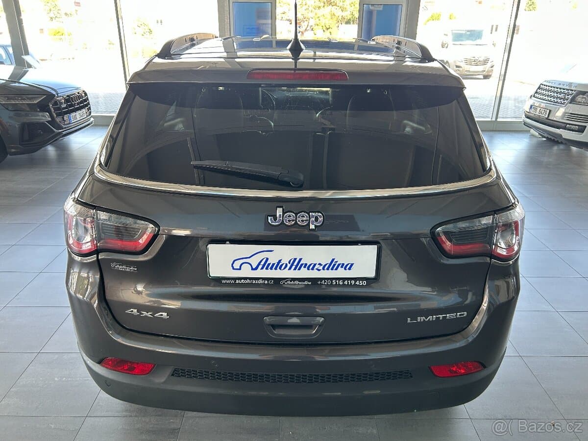 2019 Jeep COMPASS - 5