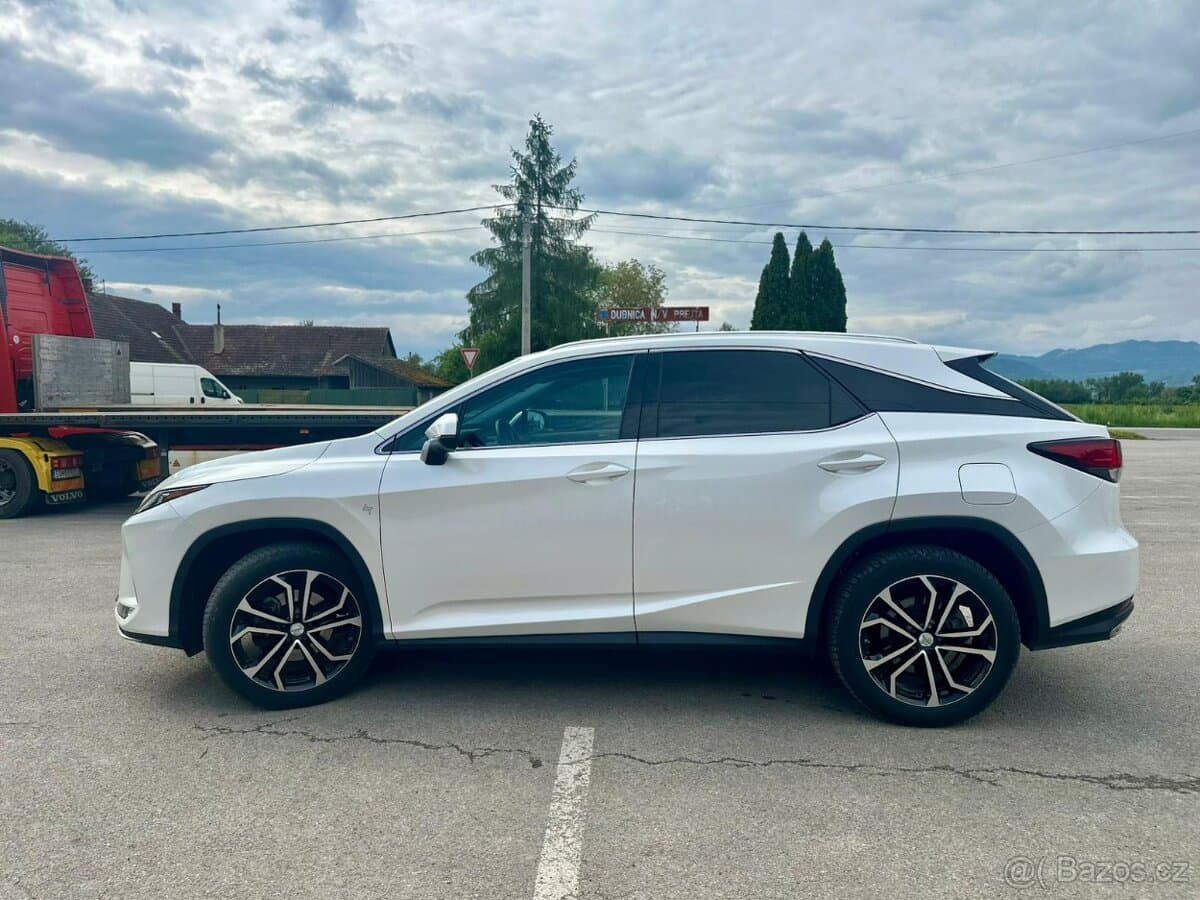 2022 Lexus RX - 5