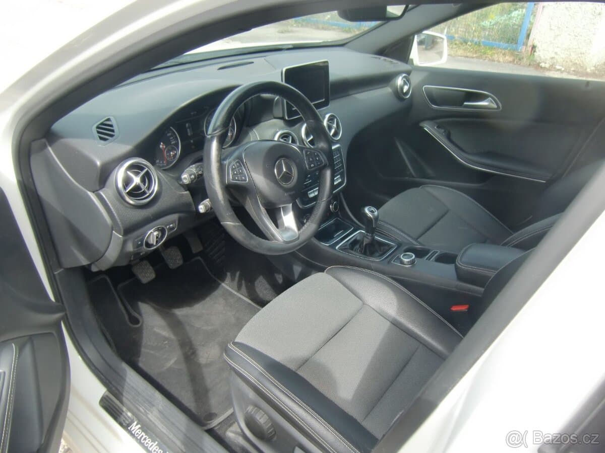 2016 Mercedes-Benz OSTATNÍ - 5