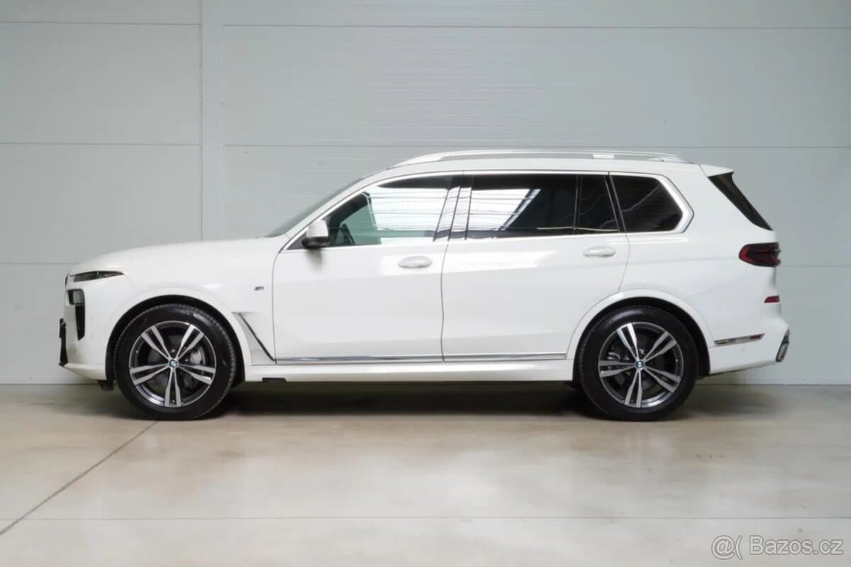 2024 BMW X7 - 5