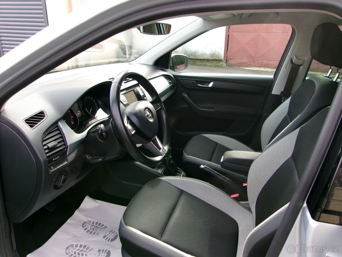 2015 Škoda FABIA - 5