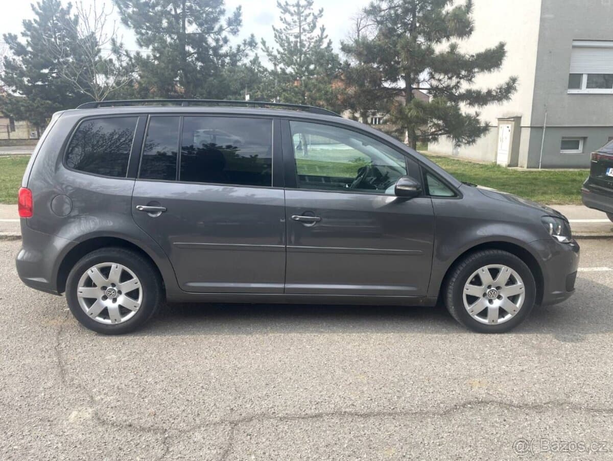 2010 Volkswagen TOURAN - 5