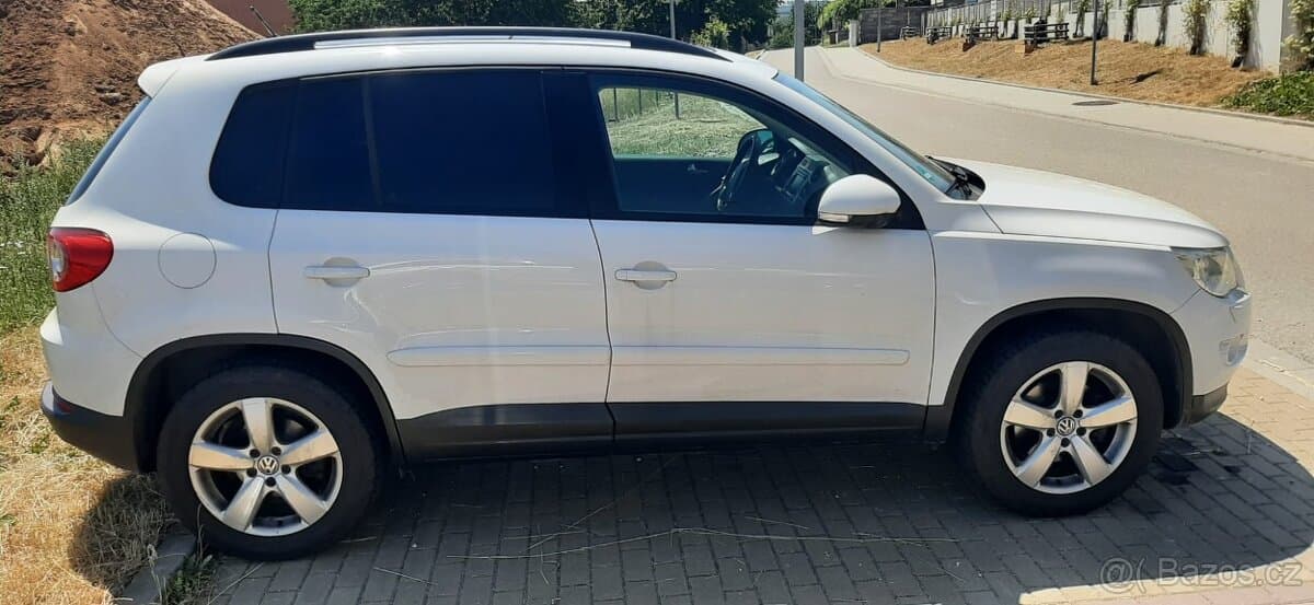 Volkswagen TIGUAN - 5