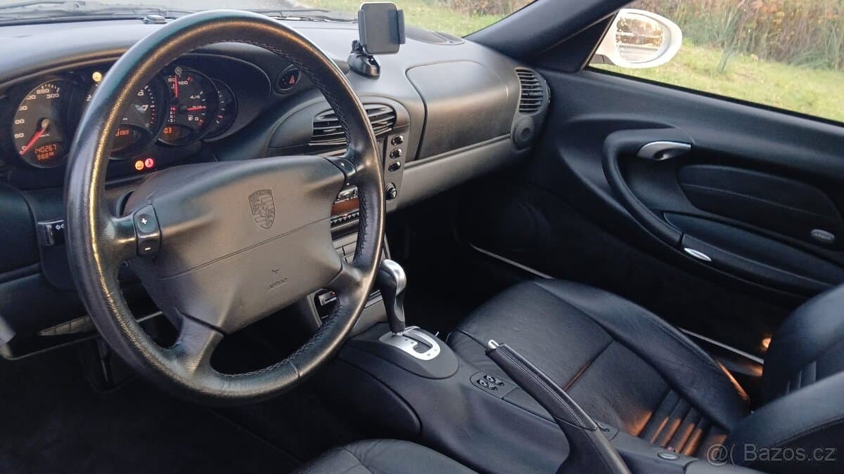 2001 Porsche 911 - 5