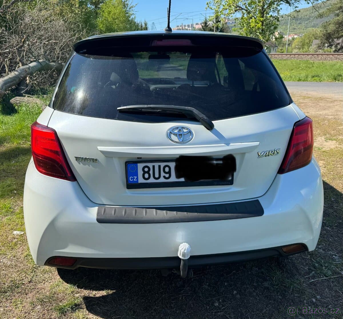 2016 Toyota YARIS - 5