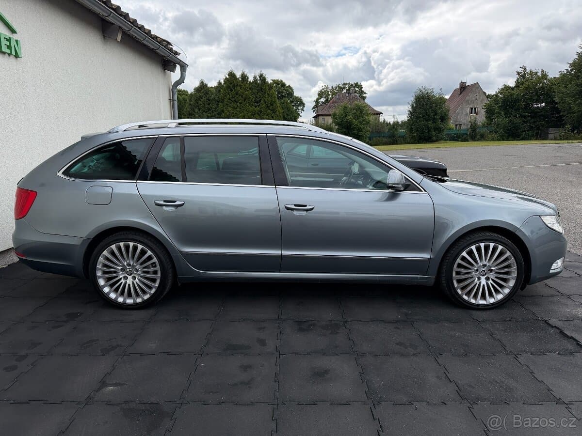 2010 Škoda SUPERB - 5