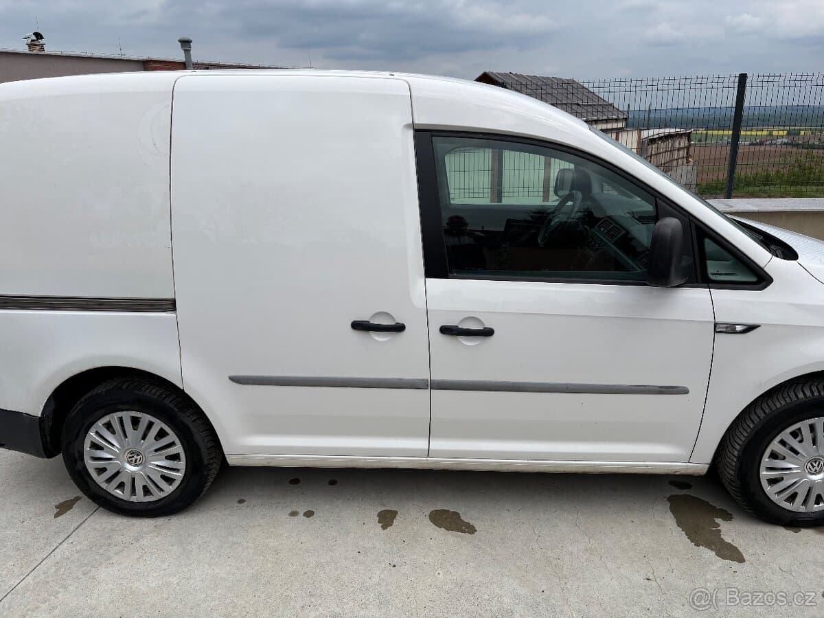 2017 Volkswagen CADDY - 5
