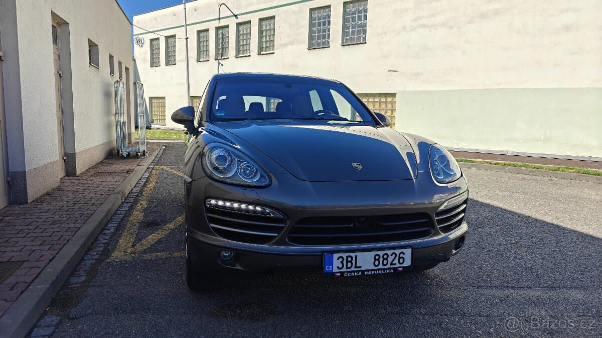 2013 Porsche CAYENNE - 5